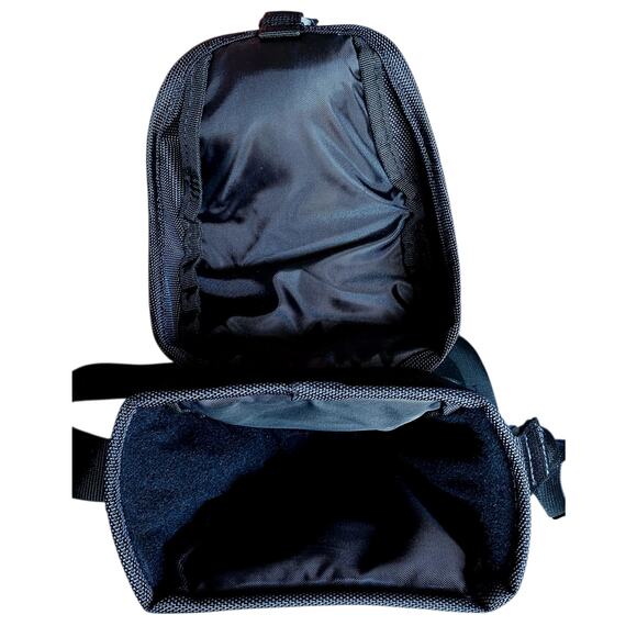 Canon Deluxe Soft Camera Case PSC-4200 Power Shot Padded Water Resist Adj Strap - Picture 6 of 8